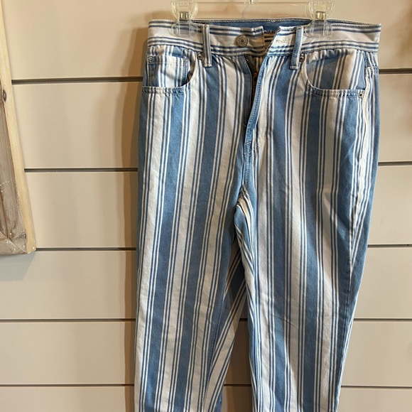 American Eagle jeans - Picture 3 of 6